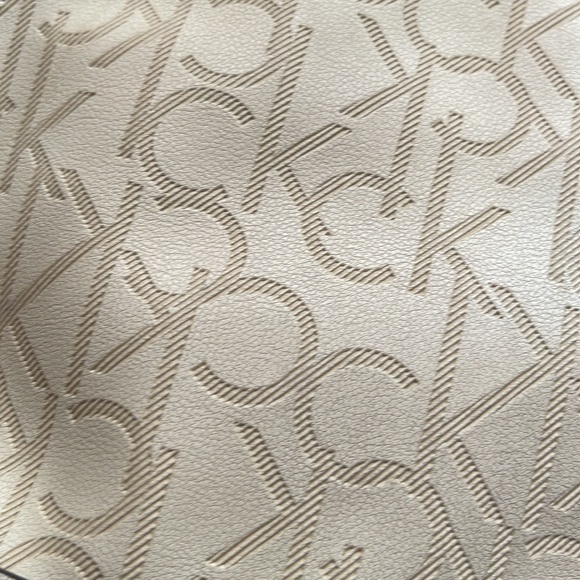 Calvin Klein Crossbody Purse - Picture 2 of 10